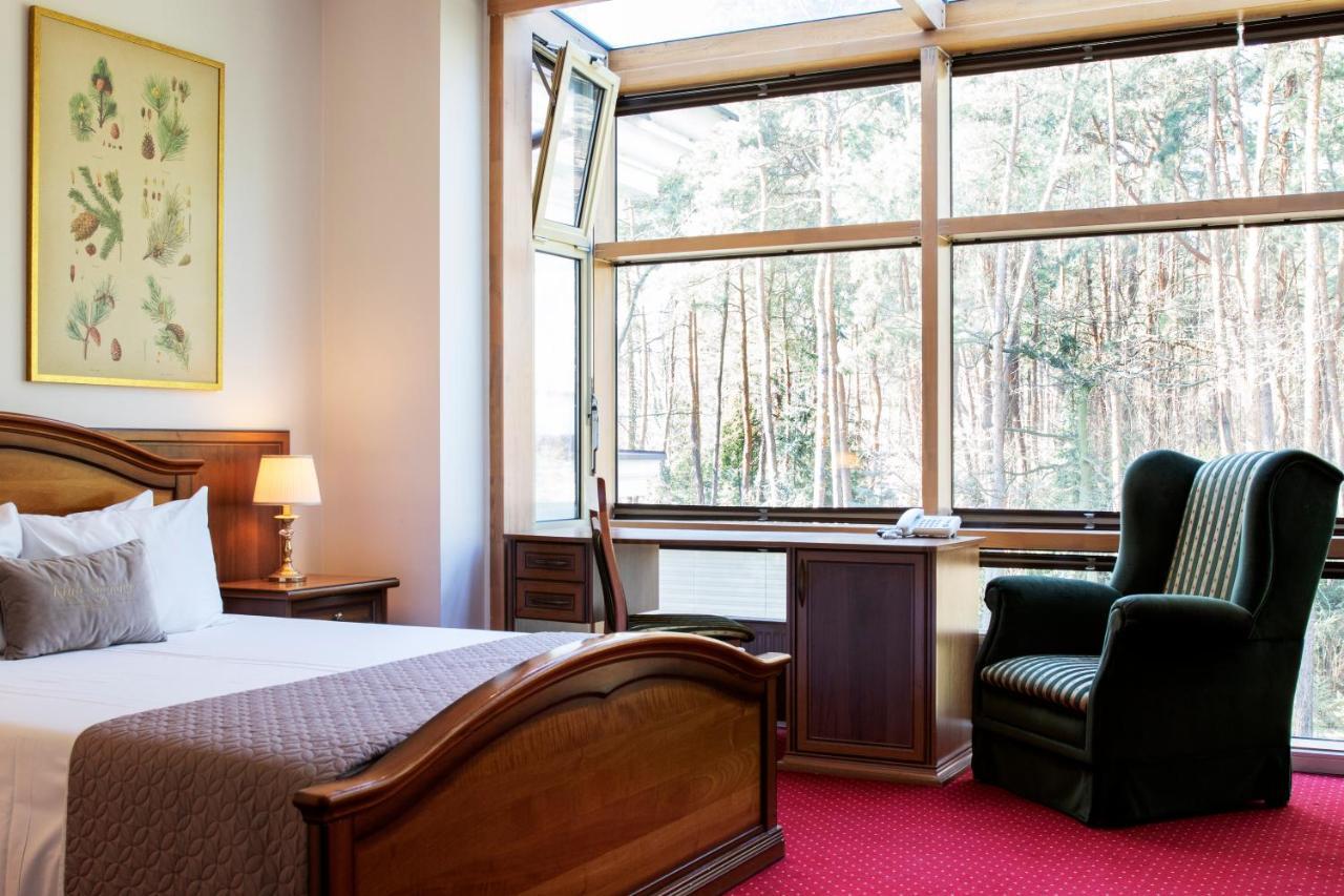 Klub Sosnowy Hotell Warszawa Exteriör bild