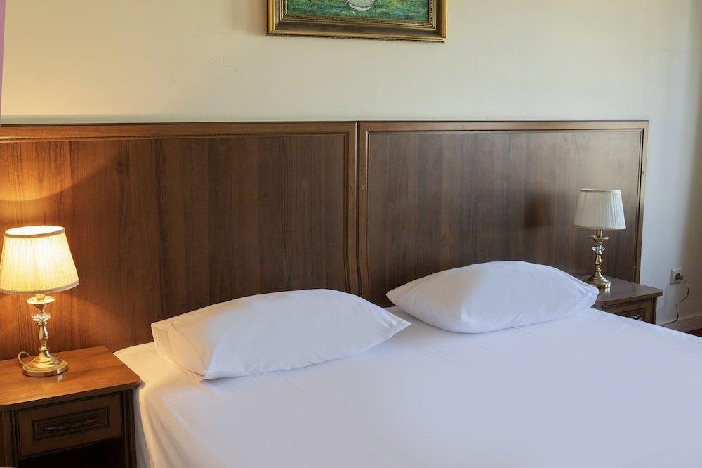 Klub Sosnowy Hotell Warszawa Exteriör bild