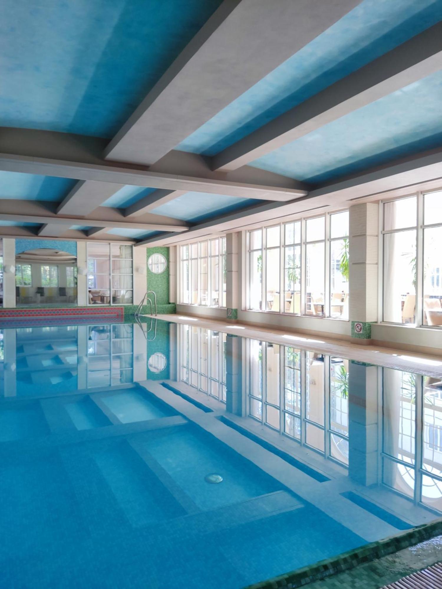 Klub Sosnowy Hotell Warszawa Exteriör bild